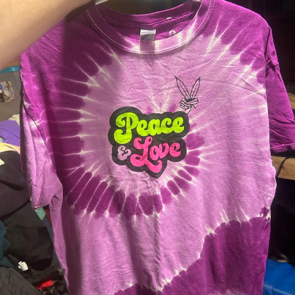 Peace Love Cannabis